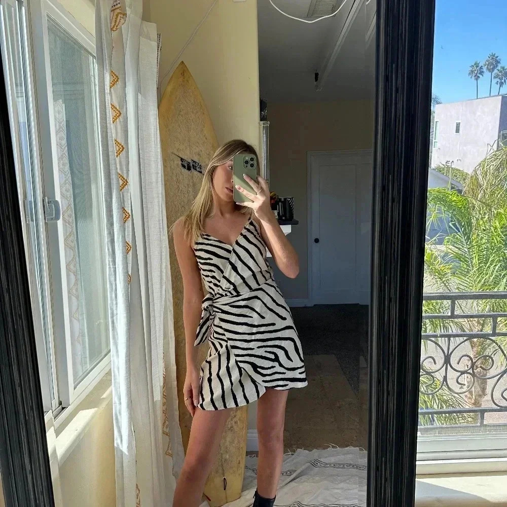 H&M dress zebra animal print wrap mini summer casual XS